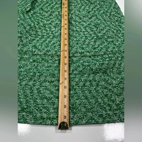 ODEEH Dress Green Cream Tweed Sleeveless Shift Size XS NWT Racerback Pockets - Picture 11 of 16